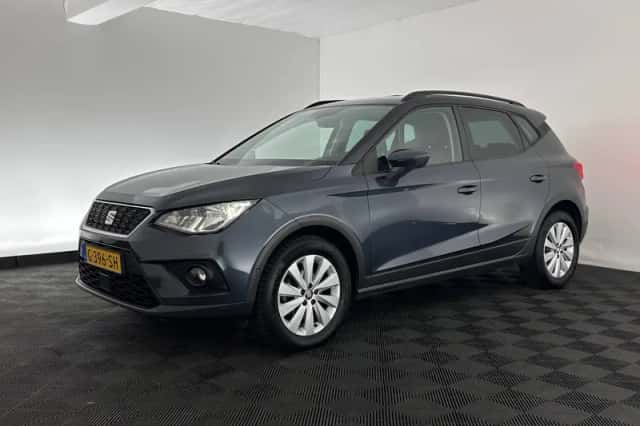 SEAT Arona (2019) thumbnail 4