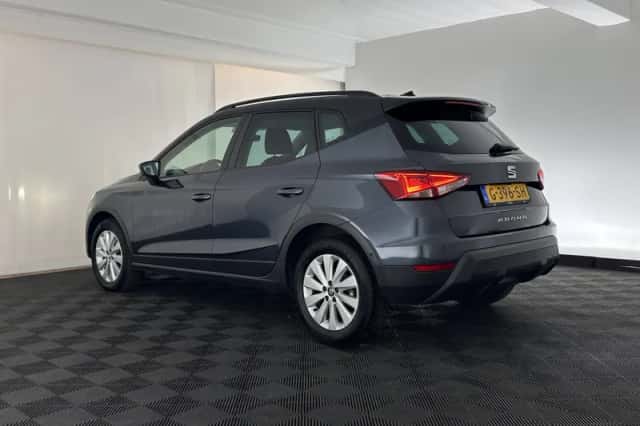 SEAT Arona (2019) thumbnail 5