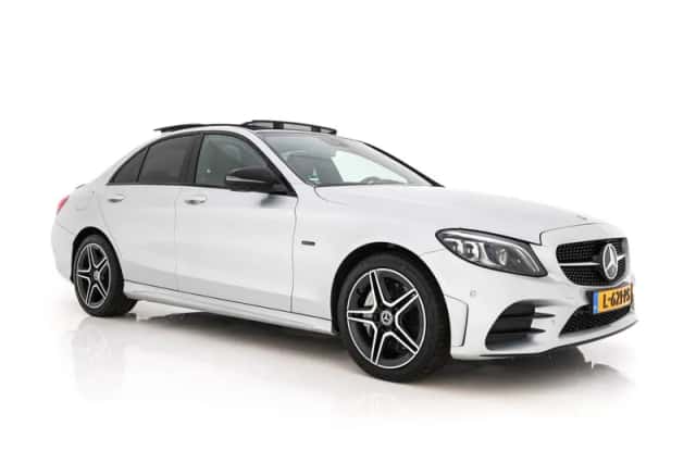 Mercedes-Benz C-Klasse (2021) thumbnail 1