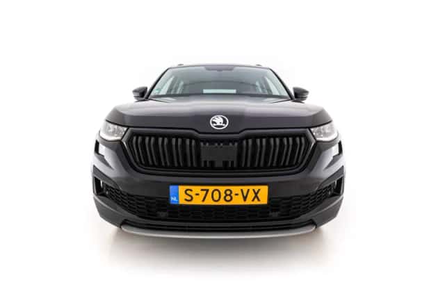Škoda Kodiaq (2023) thumbnail 3