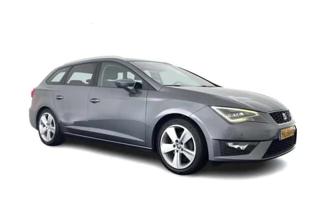 SEAT Leon (2015) thumbnail 1