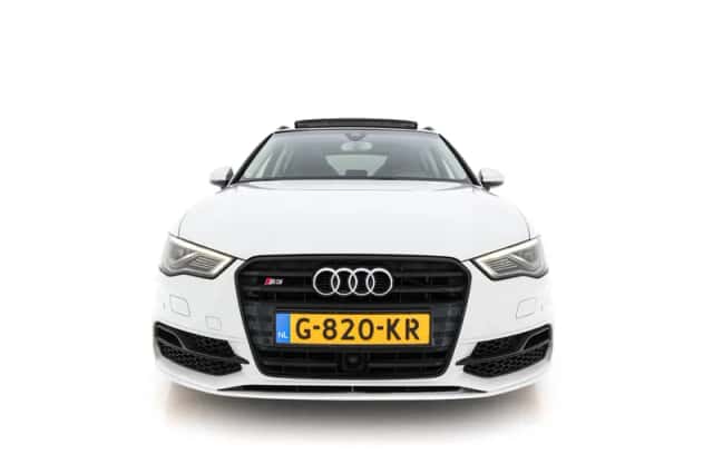 Audi S3 (2013) thumbnail 3