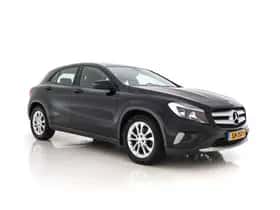 Mercedes-Benz GLA (2015)