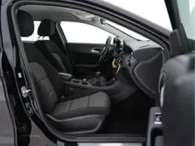 Mercedes-Benz GLA thumbnail 13