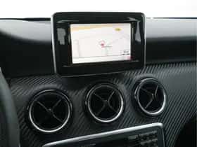 Mercedes-Benz GLA (2015) thumbnail 17