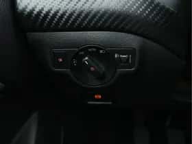 Mercedes-Benz GLA (2015) thumbnail 19