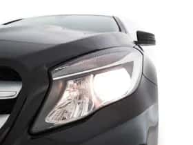 Mercedes-Benz GLA (2015) thumbnail 23