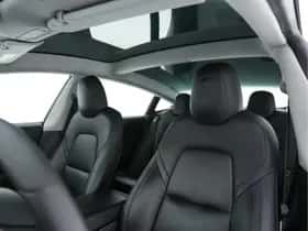 Tesla Model 3 (2019) thumbnail 21