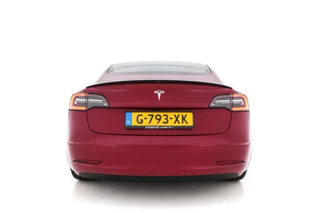 Tesla Model 3 (2019) thumbnail 6