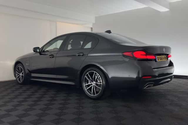 BMW 5-Serie (2022) thumbnail 5
