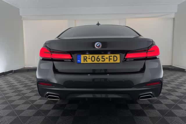 BMW 5-Serie (2022) thumbnail 6