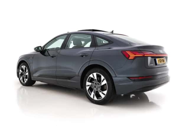 Audi e-tron (2020) thumbnail 5