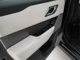 Land Rover Range Rover Velar (2018) thumbnail 37