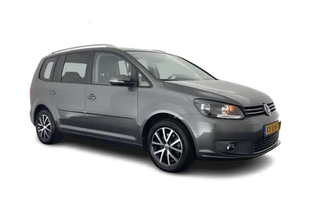 Volkswagen Touran (2013) thumbnail 1