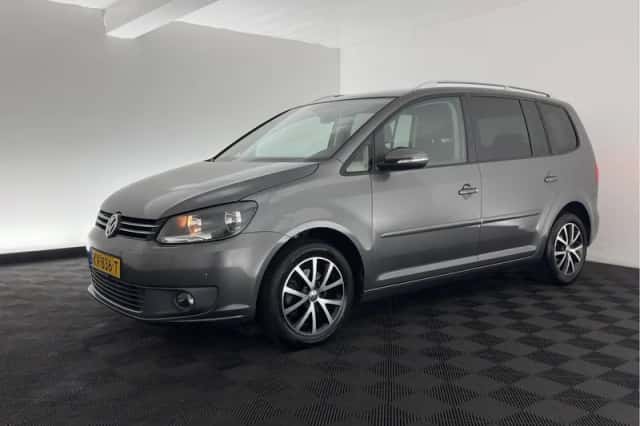 Volkswagen Touran (2013) thumbnail 4