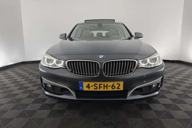 BMW 3-Serie (2013) thumbnail 3
