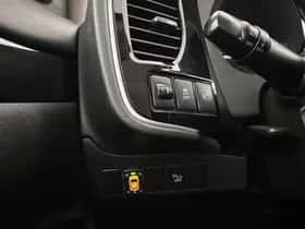 Mitsubishi Outlander (2018) thumbnail 22