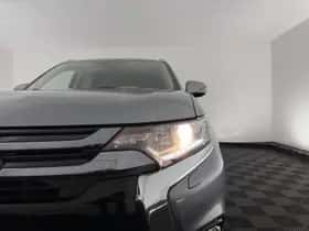 Mitsubishi Outlander (2018) thumbnail 26