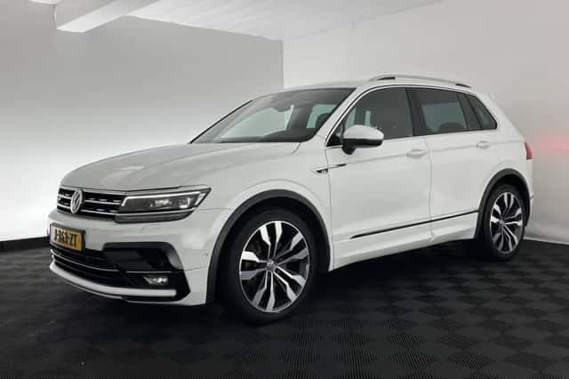 Volkswagen Tiguan (2017) thumbnail 4