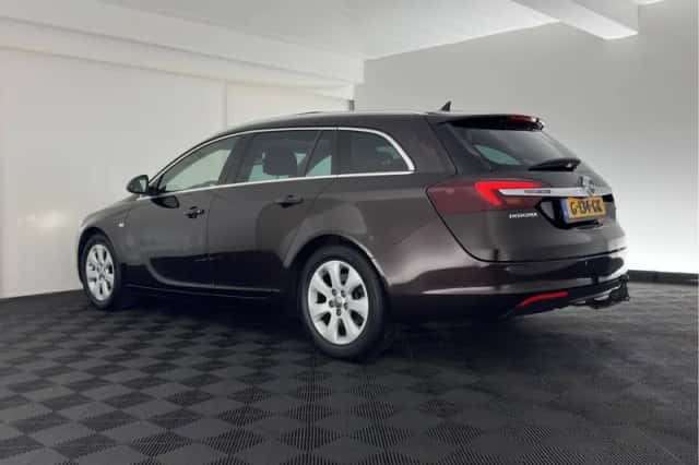 Opel Insignia (2015) thumbnail 5