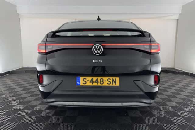 Volkswagen ID.5 (2023) thumbnail 6