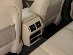 Jaguar XF (2016) thumbnail 22