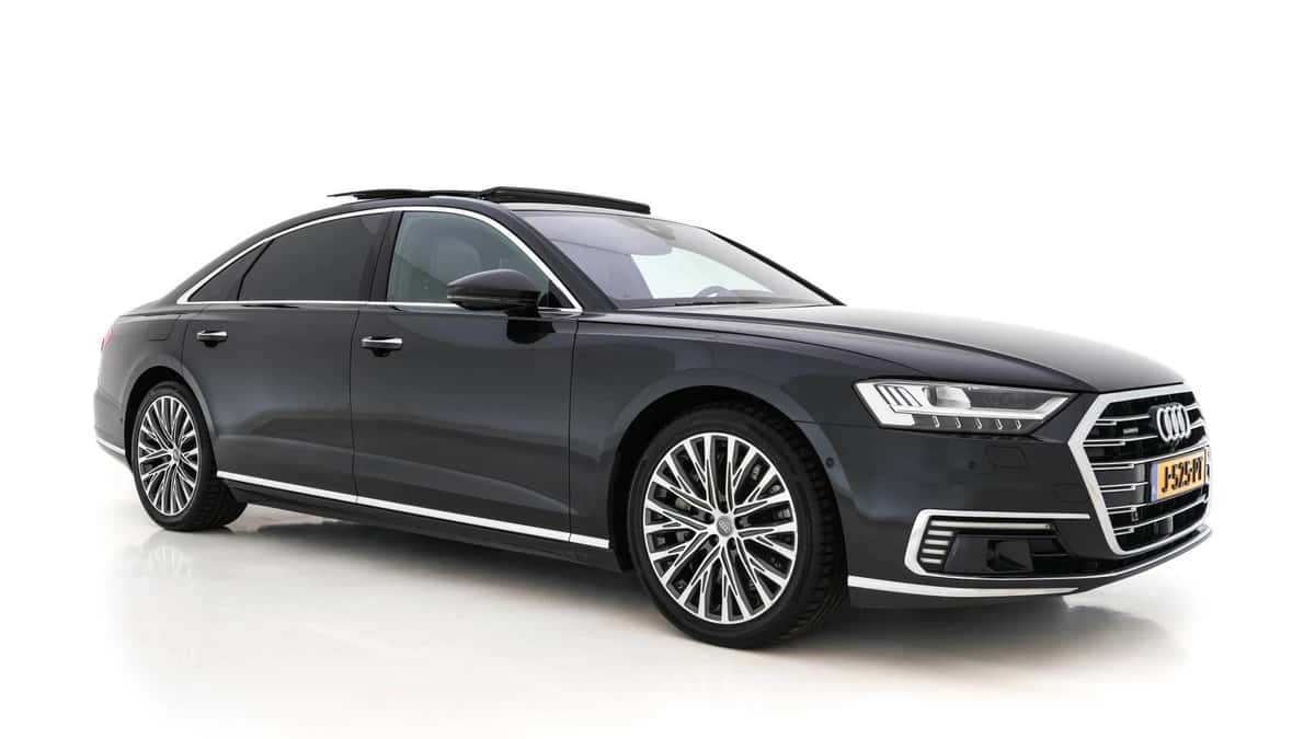 Audi A8 (2020) — foto 1