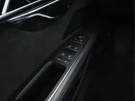 Audi A8 (2020) thumbnail 25