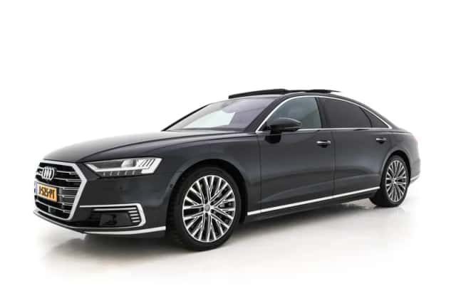 Audi A8 (2020) thumbnail 4