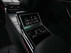 Audi A8 (2020) thumbnail 33