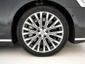 Audi A8 (2020) thumbnail 41