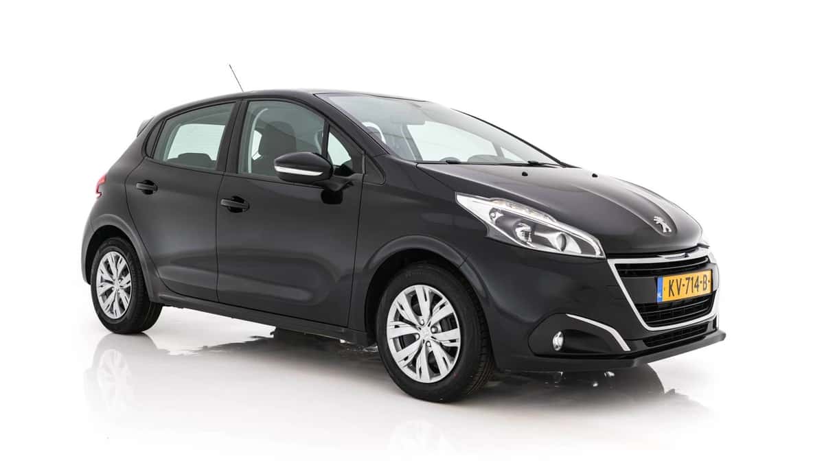 Peugeot 208 (2016) — foto 1