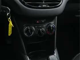 Peugeot 208 (2016) thumbnail 16