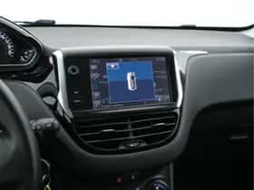 Peugeot 208 (2016) thumbnail 18