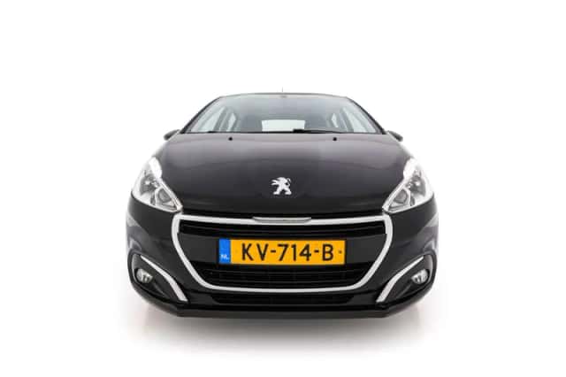 Peugeot 208 (2016) thumbnail 3