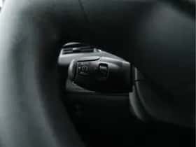 Peugeot 208 (2016) thumbnail 21