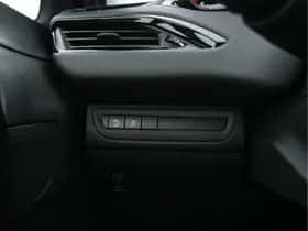 Peugeot 208 (2016) thumbnail 22
