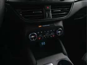Ford Focus (2022) thumbnail 14
