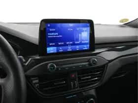 Ford Focus (2022) thumbnail 17