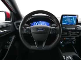 Ford Focus (2022) thumbnail 18