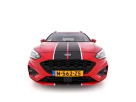 Ford Focus (2022) thumbnail 3