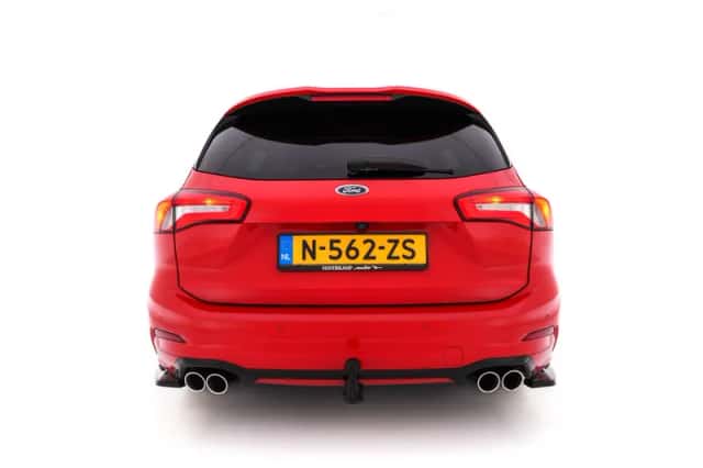 Ford Focus (2022) thumbnail 6