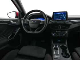 Ford Focus (2022) thumbnail 8