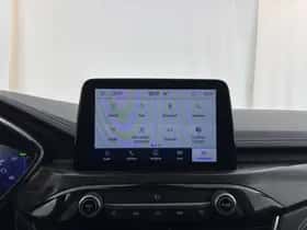 Ford Kuga (2021) thumbnail 17