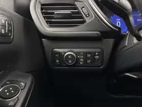 Ford Kuga (2021) thumbnail 25
