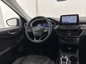 Ford Kuga (2021) thumbnail 8
