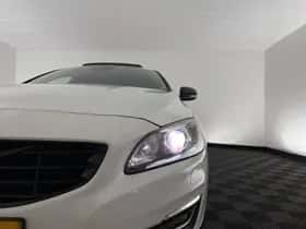 Volvo V60 thumbnail 25