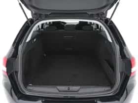 Peugeot 308 (2015) thumbnail 11