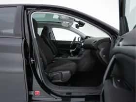 Peugeot 308 (2015) thumbnail 12
