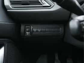 Peugeot 308 (2015) thumbnail 20
